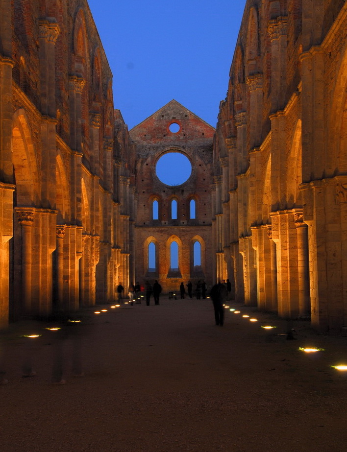 San Galgano......con un altra Luce.....